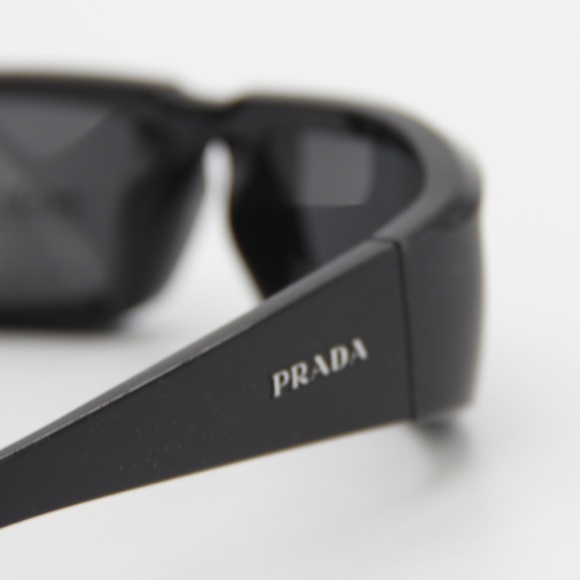 NEW PRADA PR25YS 1AB5S0 RUNWAY SUNGLASSES PRADA PR 25YS BLACK EYEWEAR SPR 25Y - Picture 7 of 14